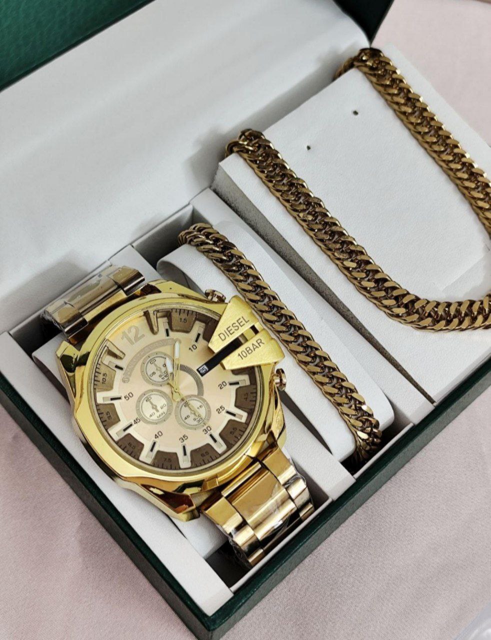 ست مردانه ساعت و دستبند و گردنبند و انگشتر جذاب