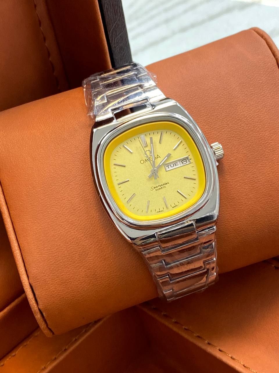 ساعت امگا مردانه سیمستر دو تقویم قفل فشاری طرح امگا در تنوع رنگ