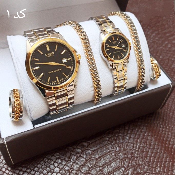 ست ساعت زنانه و مردانه برند کاسیو ساعت ها دارای روزشمار دو عدد دستبند کارتیر استیل و دو تا انگشتر کارتیر