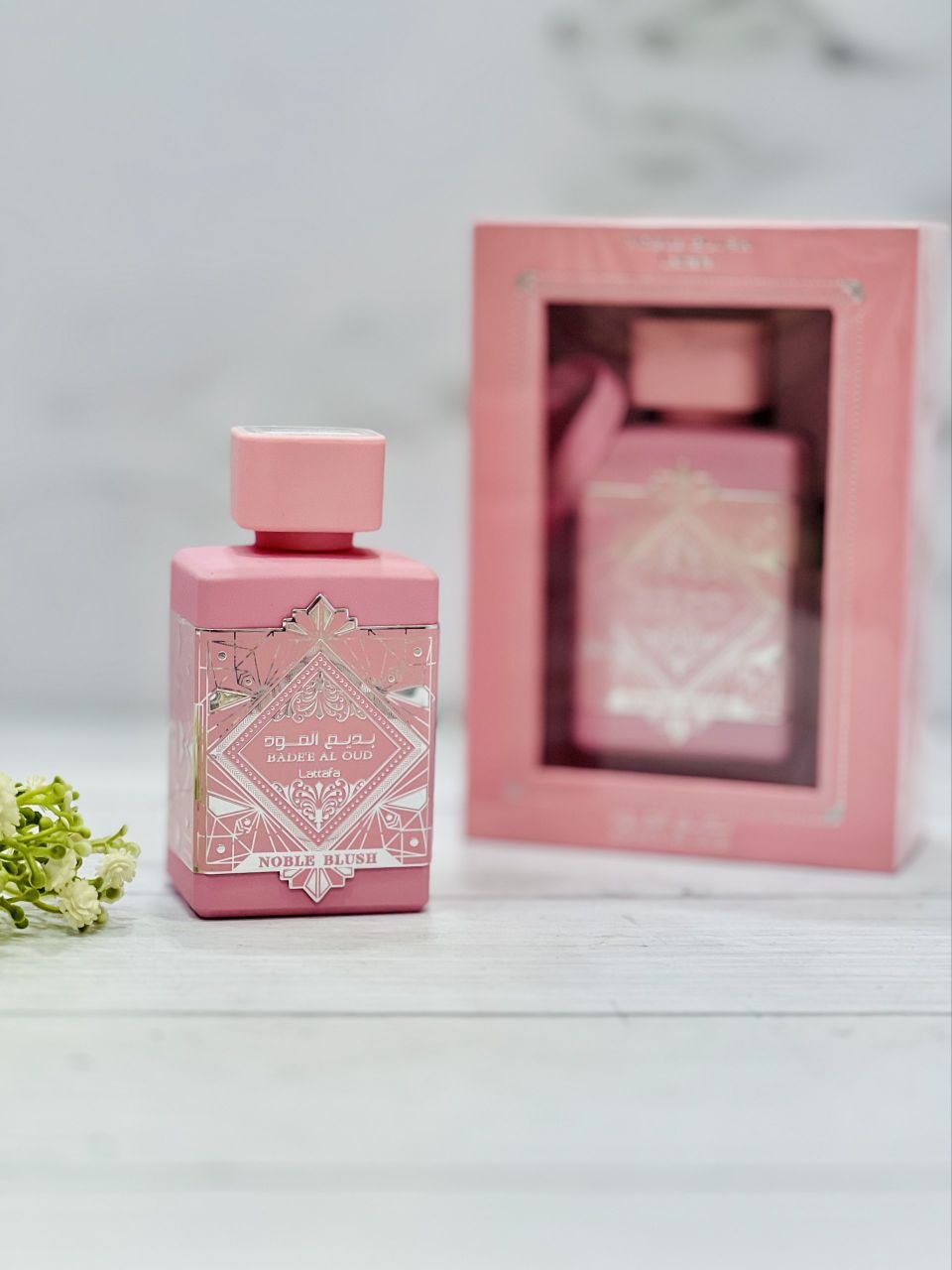 😍ادکلن بدیع العود نوبل بلاش صورتی  ✔️لطافه Lattafa