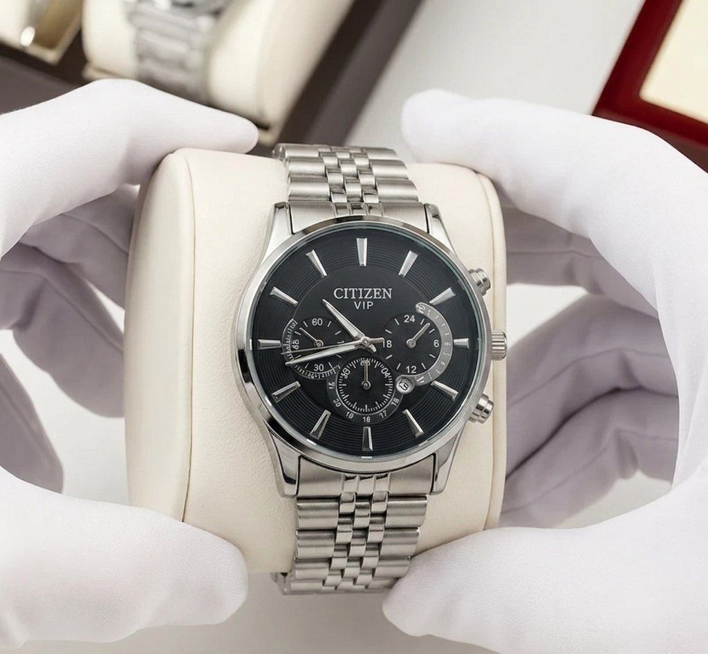 CITIZEN   Man collection  سیتیزن مردونه   بند استیل  قفل کلیپسی  قاب سیلور  دارای روز شمار  طرح کرنو