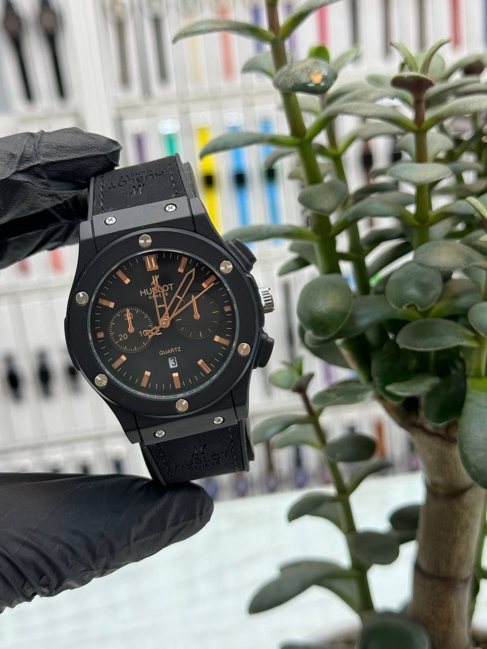💫Hublotساعت مردانه  موتور باکیفیت دارای روزشمار قاب استیل مات با طراحی خاص  قطر صفحه ۴/۵ سانت قفل کلیپسی