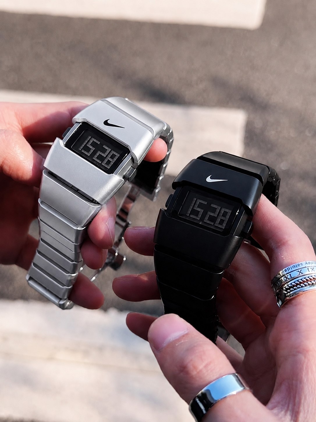 ☑️ NIKE   TRIAX نایکی تریاکس  طراحی خاص  صفحه دیحیتالی  پشت پیچی  ارگونومیک  قفل پروانه ای  بند لاکی و رابر