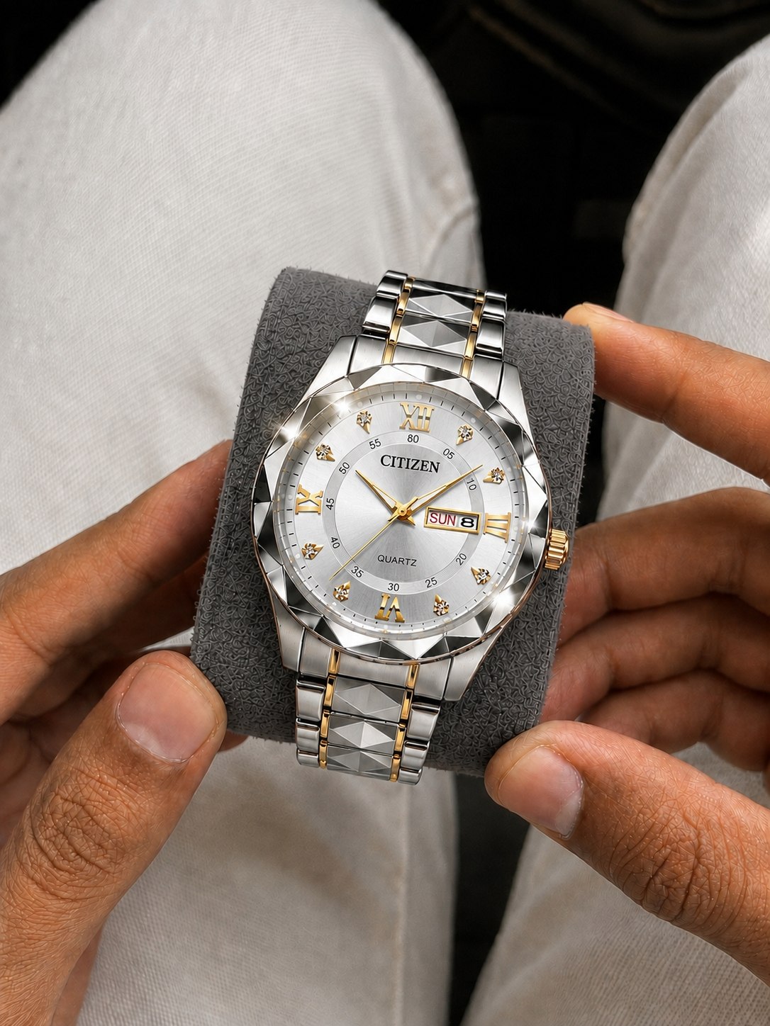 CITIZEN  Man collection               ⌚️سی تیزن الماس مدلی نو  رفرانس4200GO دارای روز شمار و ایام هفته  طرح الماس بند استیل مقاوم دربرابر آب  قفل کلیپسی  موتور کوارتز